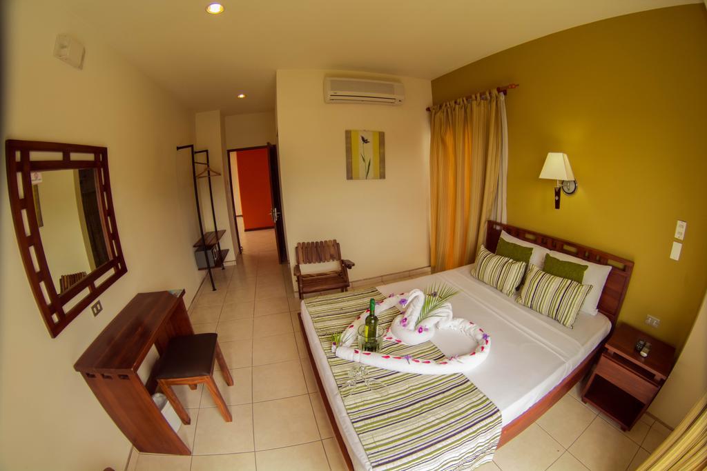 Hotel La Fortuna Buitenkant foto