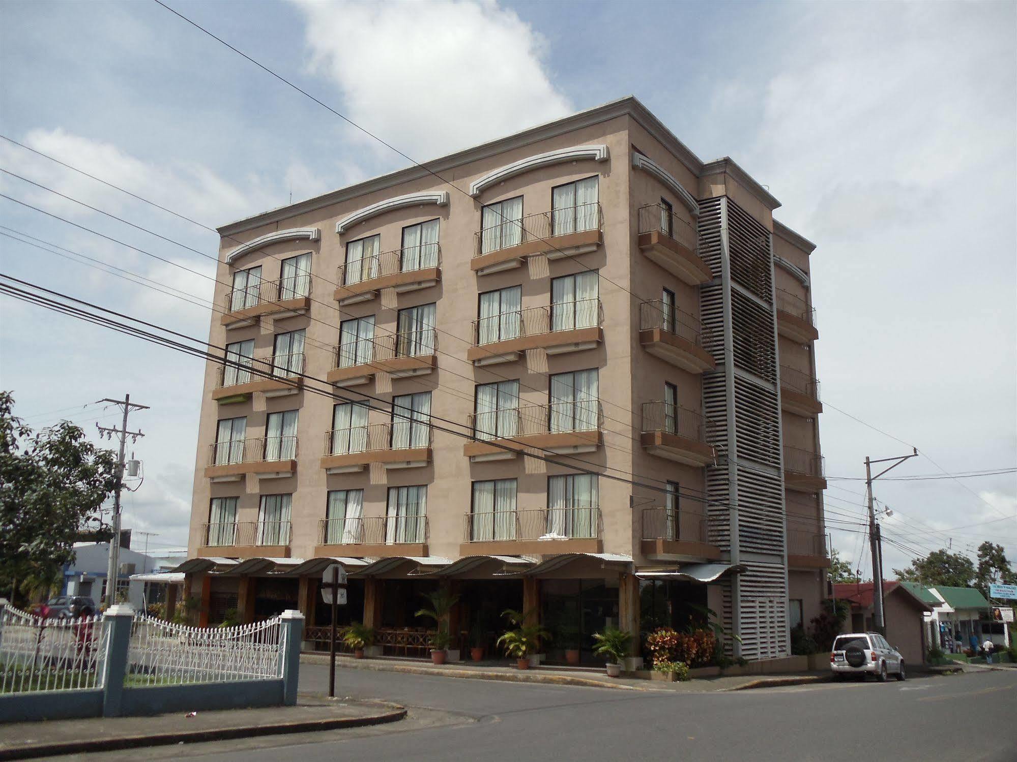 Hotel La Fortuna Buitenkant foto