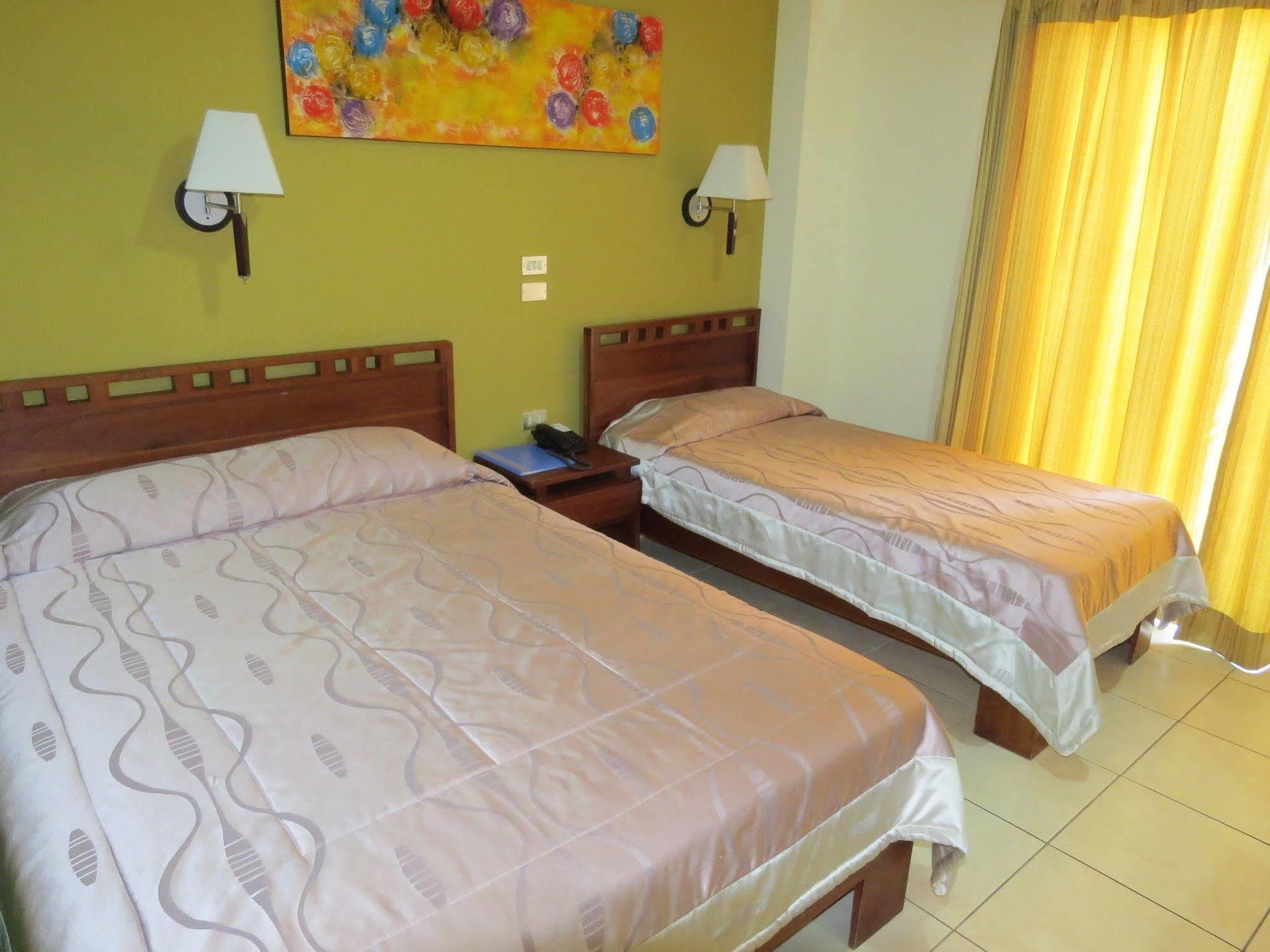 Hotel La Fortuna Buitenkant foto