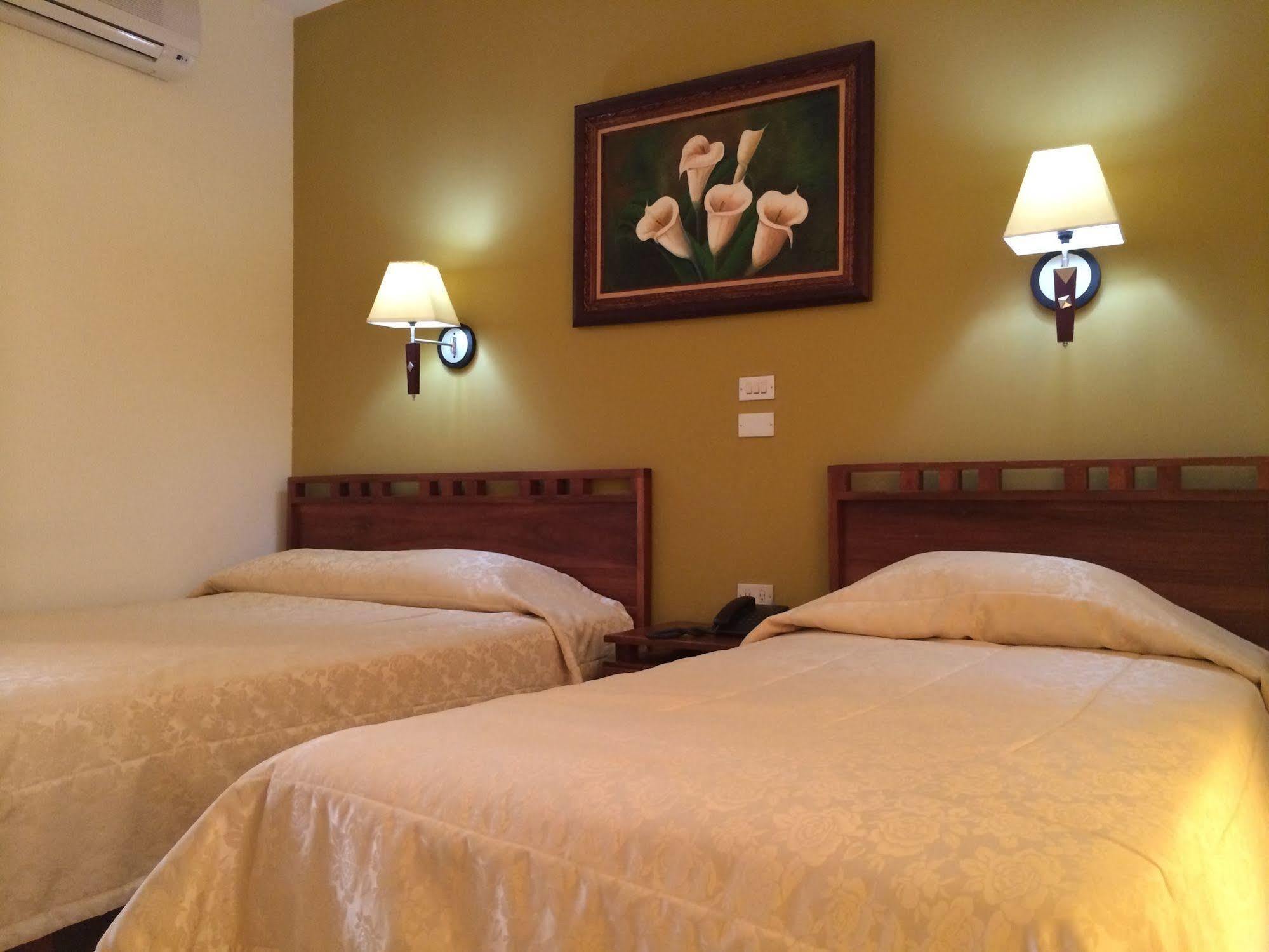 Hotel La Fortuna Buitenkant foto