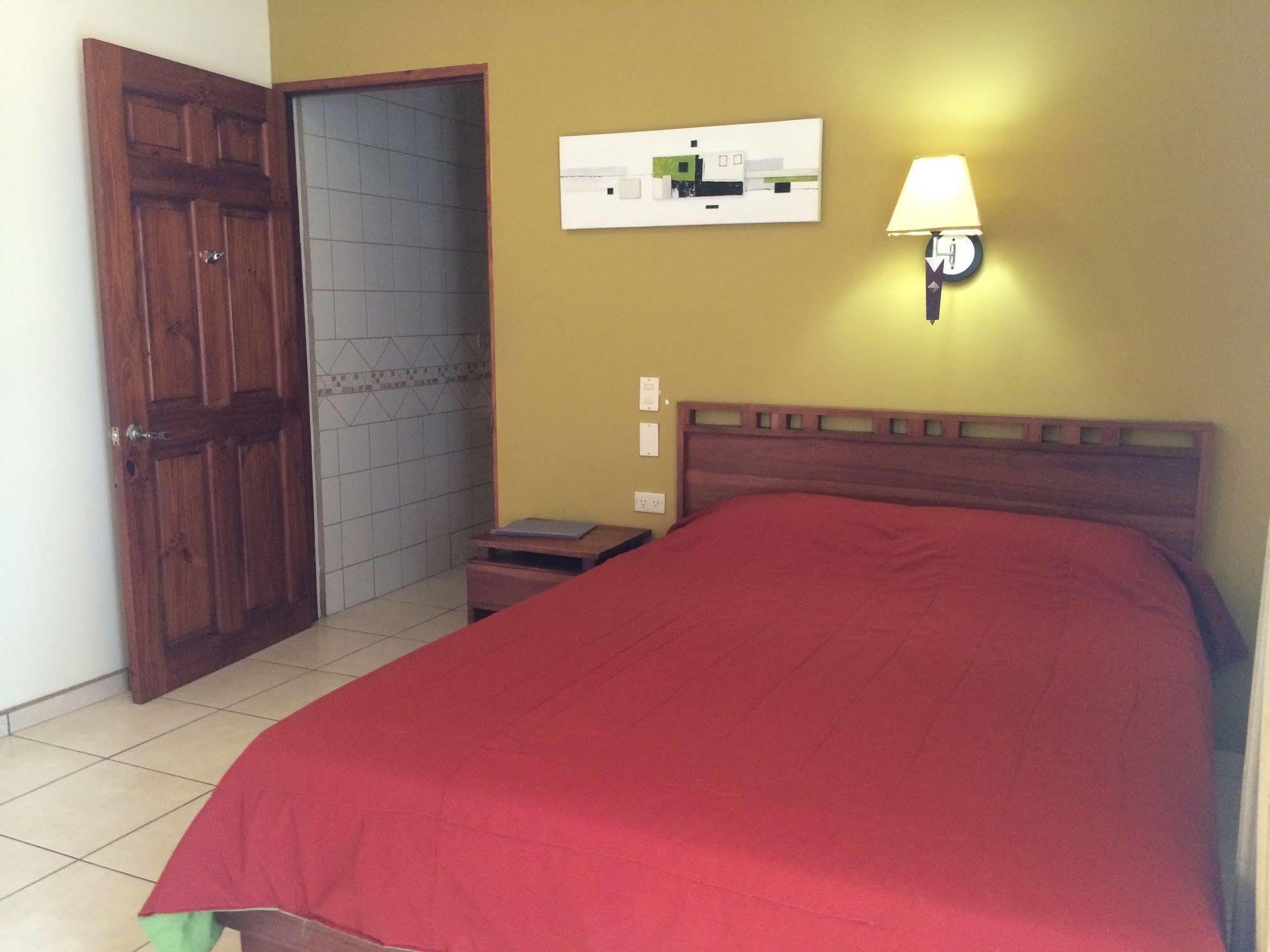Hotel La Fortuna Buitenkant foto