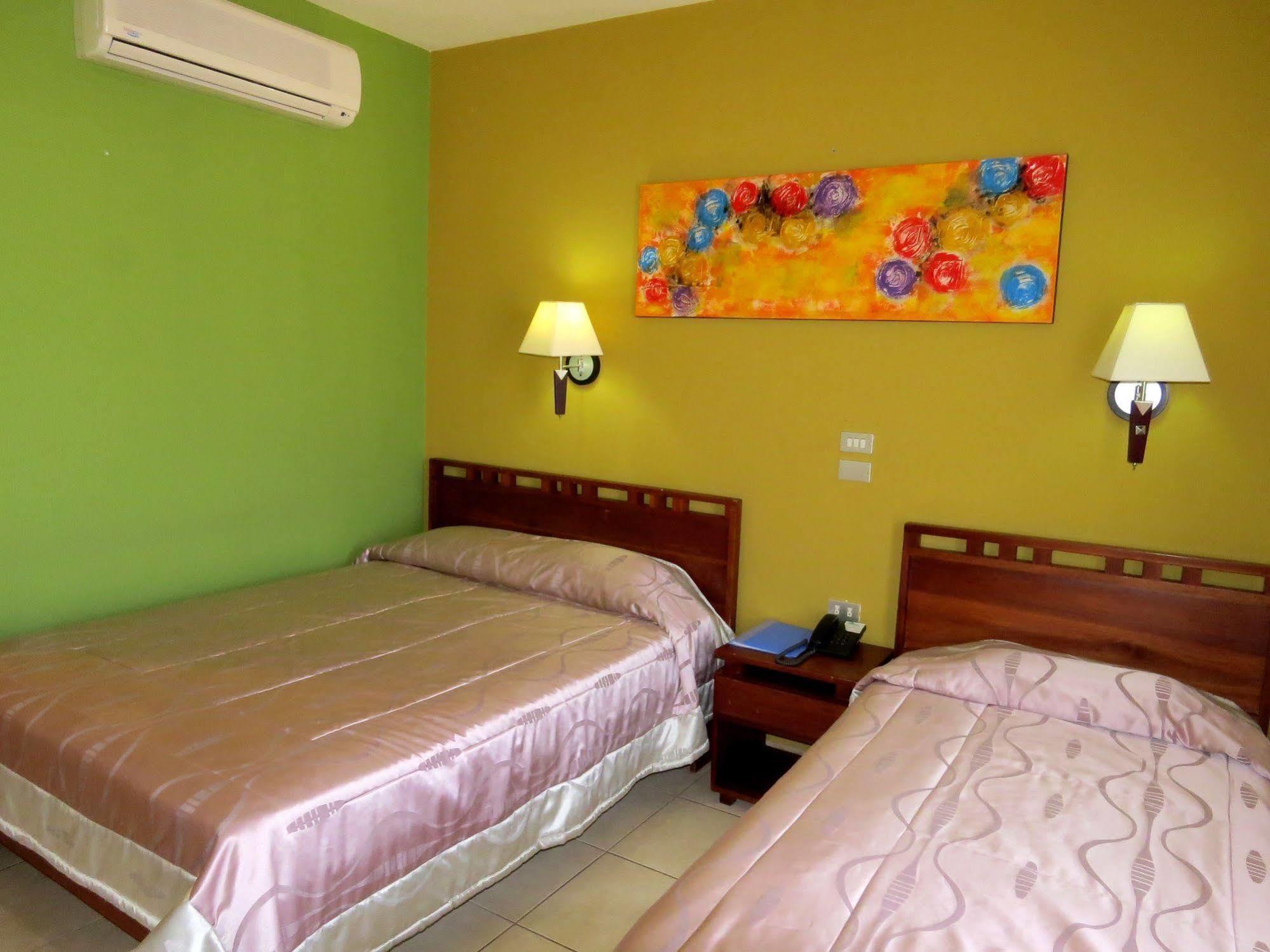 Hotel La Fortuna Buitenkant foto